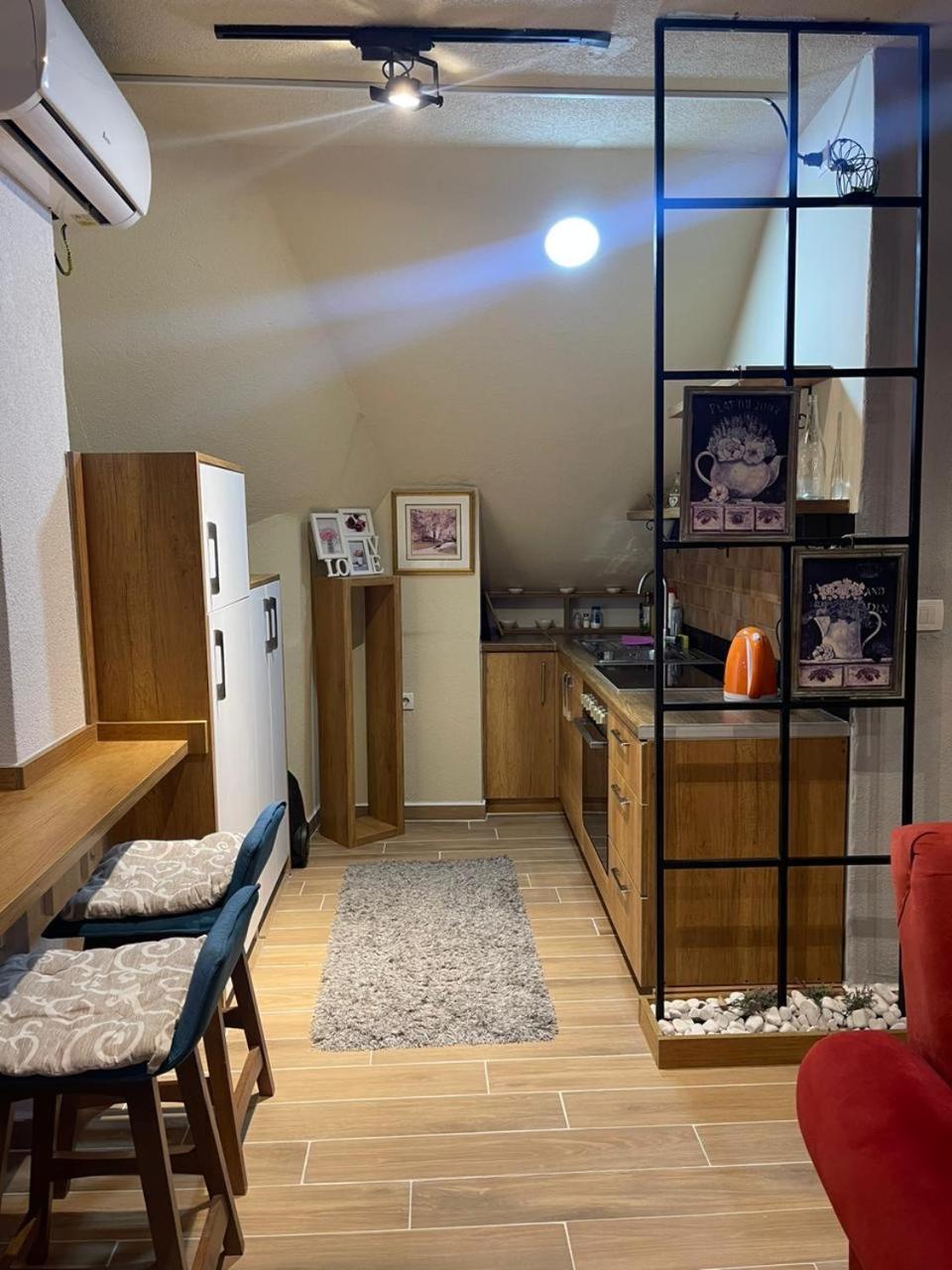 Ora-Prn,Cosy Apartment In The City Center Pristina Extérieur photo